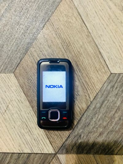 Лот: 19860843. Фото: 1. Телефон Nokia 7610 Supernova. Кнопочные мобильные телефоны