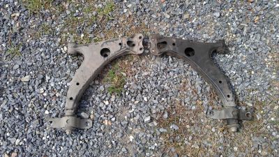 Лот: 5522266. Фото: 1. Рычаг Левый на Toyota Sprinter... Ходовая, подвеска, рулевое управление