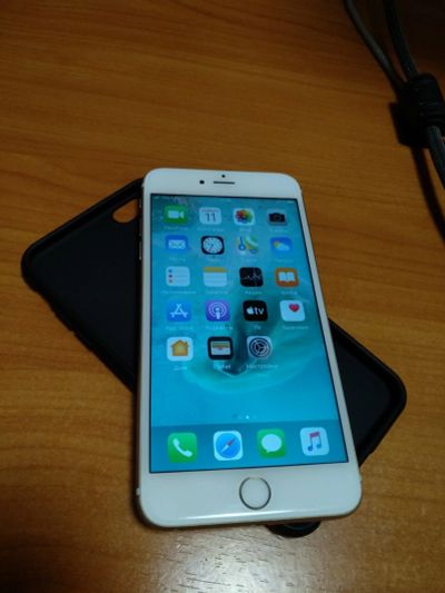 Лот: 15296992. Фото: 1. IPhone 6S Plus 128 Gb. Смартфоны