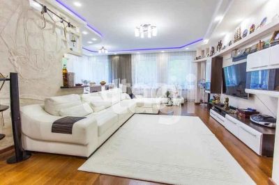 Лот: 21351415. Фото: 1. Продам 4-комн. кв. 156 кв.м. Красноярск... Квартиры, студии