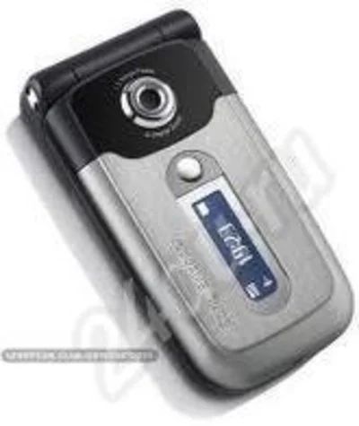 Лот: 357665. Фото: 1. Sony Ericsson Z550i. Кнопочные мобильные телефоны