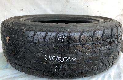 Лот: 14239040. Фото: 1. Шина 245/65 R17 245/65/17 Bridgestone... Шины