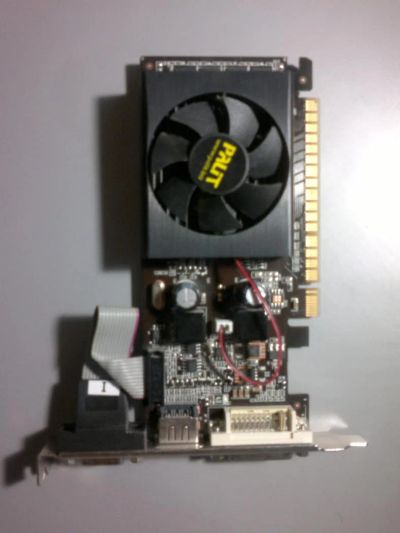 Лот: 5121530. Фото: 1. Palit GeForce GF210 1024Mb sDDR3... Видеокарты