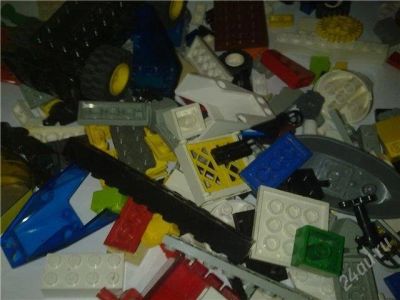 Лот: 2521776. Фото: 1. Целая куча LEGO. Конструкторы