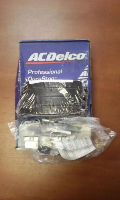 Лот: 7157392. Фото: 1. Колодки тормозные задние AC Delco... Тормозная система