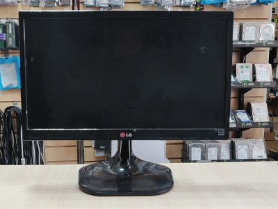 Лот: 23528078. Фото: 1. Монитор 19.5" ЖК LG 20M47D/20M47D-неисправный. ЖК-мониторы