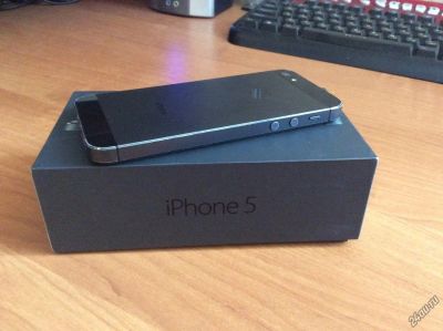 Лот: 6356403. Фото: 1. Iphone 5 16gb. Смартфоны