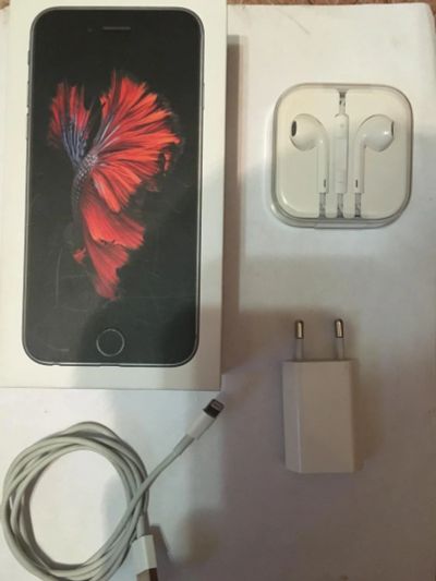 Лот: 6954581. Фото: 1. iPhone 6s 16 gb. Смартфоны
