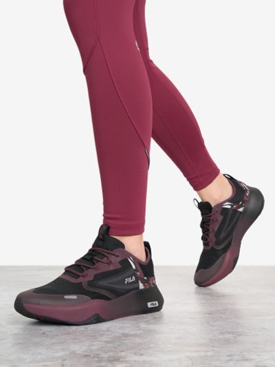 Лот: 24890365. Фото: 1. Кроссовки женские FILA Amelie... Другое (одежда, обувь, галантерея)