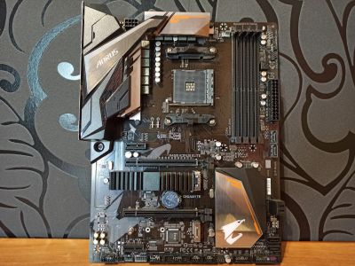 Лот: 17144933. Фото: 1. Материнская плата Gigabyte B450... Материнские платы