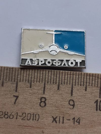 Лот: 20581431. Фото: 1. ( №15111) значки ,техника,авиация... Сувенирные