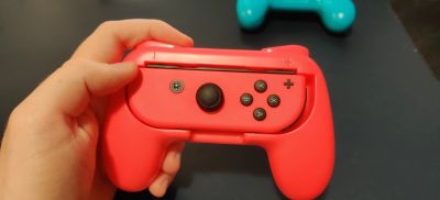 Лот: 16628714. Фото: 1. Nintendo Switch держатель для... Аксессуары для игровых приставок, консолей, геймпады