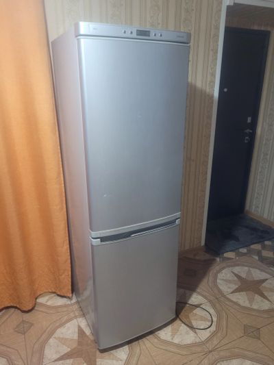 Лот: 18436267. Фото: 1. Samsung rl28dbsi. Холодильники, морозильные камеры