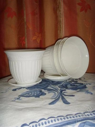 Лот: 2583036. Фото: 1. Горшки для фиалок. Кашпо, горшки, вазоны для цветов