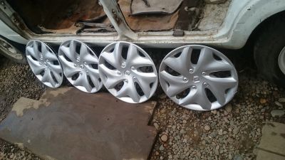 Лот: 10957753. Фото: 1. Колпаки на колёса на Рено R15... Багажники, боксы, фаркопы