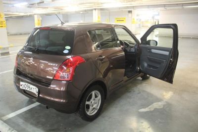 Лот: 3892790. Фото: 1. Suzuki Swift продам автомобиль. Автомобили