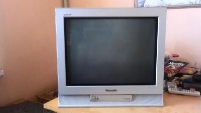 Лот: 3248286. Фото: 1. Телевизор Panasonic Quintrix F. Телевизоры