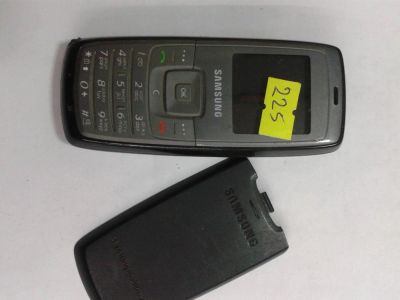 Лот: 6264998. Фото: 1. Сотовый телефон Samsung c140... Кнопочные мобильные телефоны
