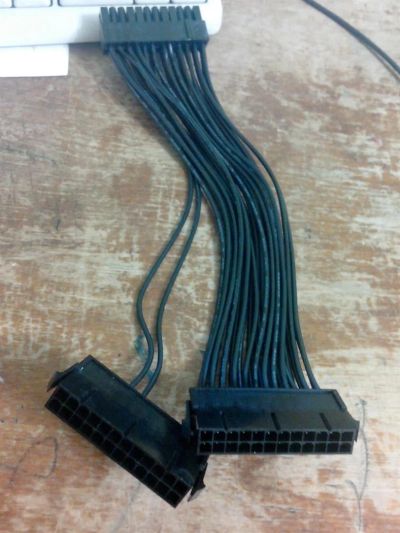 Лот: 3838748. Фото: 1. удлинитель ATX питания 24 pin... Шлейфы, кабели, переходники
