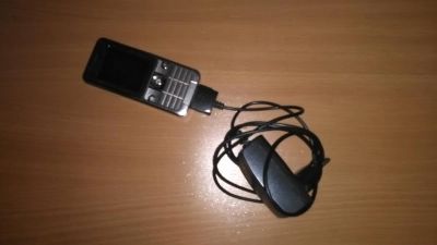 Лот: 4623491. Фото: 1. Сотовый телефон Sony Ericsson. Кнопочные мобильные телефоны