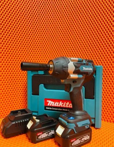Лот: 21421393. Фото: 1. Мощный акб гайковерт Makita 700-1800... Электроинструмент