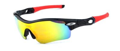 Лот: 4860268. Фото: 1. Очки Oakley. Другое (спортивные товары)