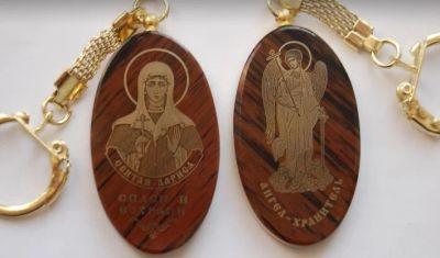 Лот: 4024839. Фото: 1. Св. Лариса - именной брелок из... Брелоки для ключей