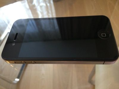 Лот: 4180515. Фото: 1. iPhone 4 16GB черный. Смартфоны