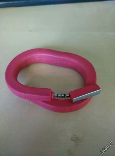 Лот: 5679142. Фото: 1. Jawbone UP24 Фитнес Браслет. Спортивная символика и атрибутика