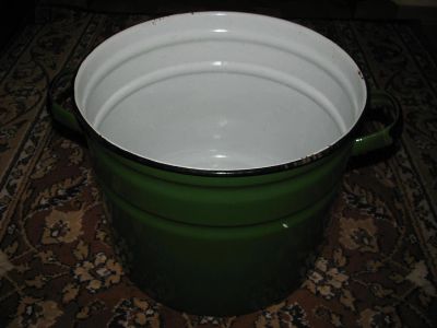 Лот: 3889370. Фото: 1. кастрюля эмалированная большая... Сковороды и сотейники