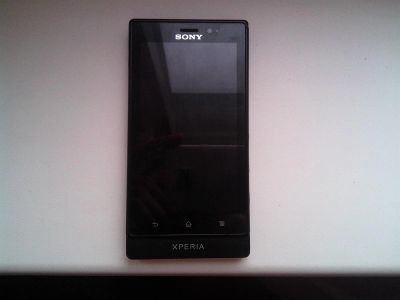 Лот: 3611047. Фото: 1. Sony Xperia solo. Смартфоны