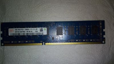 Лот: 11908456. Фото: 1. Hynix 4 ГБ PC3-12800 1600 МГц... Оперативная память
