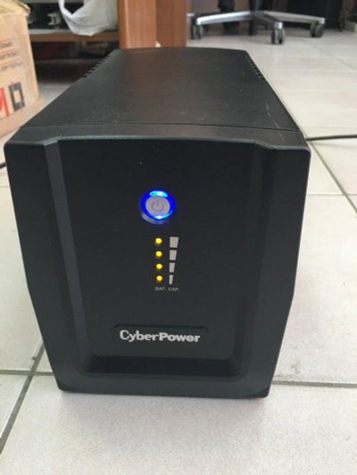 Лот: 15877544. Фото: 1. Ибп CyberPower UT2200EI 2200Вт. ИБП, аккумуляторы для ИБП