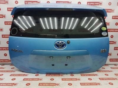 Лот: 20901953. Фото: 1. Дверь багажника Toyota Aqua NHP10... Кузов