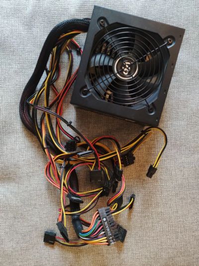 Лот: 20208375. Фото: 1. Блок питания AeroCool VP-750 ATX... Корпуса, блоки питания