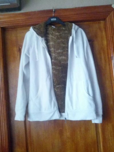 Лот: 6165744. Фото: 1. Кофта тёплая на меху с ушками... Свитеры, толстовки, худи