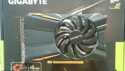 Лот: 14325060. Фото: 1. Gigabyte GTX 1050 TI. Видеокарты