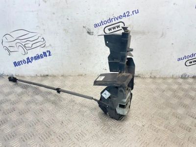 Лот: 25318884. Фото: 1. замок двери Ford Focus CB8. Двигатель и элементы двигателя