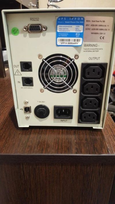 Лот: 9886534. Фото: 1. Ибп Ippon Smart Power PRO 1000. ИБП, аккумуляторы для ИБП