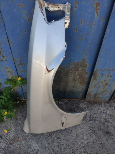 Лот: 24840040. Фото: 1. Крыло правое Toyota Chaser 100. Кузов