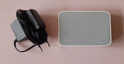 Лот: 18074976. Фото: 1. Коммутатор TP-LINK TL-SF1005D. Коммутаторы