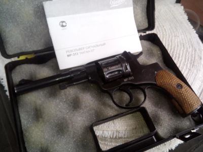 Лот: 7546159. Фото: 1. Наган 1944 г. Сигнальный, жевело... Сигнальное и охолощенное (СХП) оружие