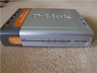 Лот: 123391. Фото: 1. switch D-LINK1005 D. Маршрутизаторы (роутеры)