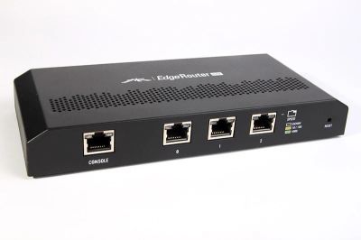 Лот: 4429753. Фото: 1. Ubiquiti EdgeRouter Lite сверхпроизводительный... Маршрутизаторы (роутеры)
