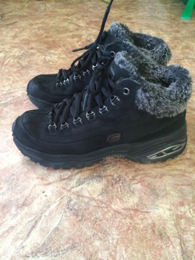 Лот: 6657322. Фото: 1. Женские зимние ботинки Skechers. Ботинки, полуботинки