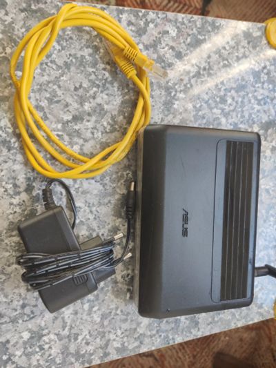 Лот: 19436376. Фото: 1. Wi-fi Роутер asus wl-520gc. Маршрутизаторы (роутеры)