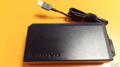 Лот: 9858796. Фото: 1. Блок питания для ноутбука Lenovo... Зарядные устройства