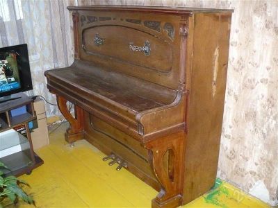 Лот: 696169. Фото: 1. Продам антикварное немецкое пианино... Музыкальные инструменты