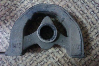Лот: 5068894. Фото: 1. Подушка двигателя D15B Honda Civic... Двигатель и элементы двигателя
