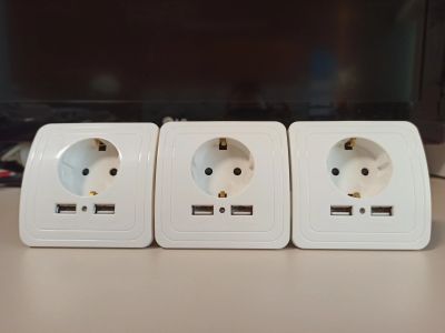 Лот: 16061653. Фото: 1. Розетка с USB. Электроустановочные изделия